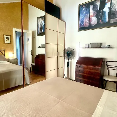 Nel Nido Fino A 5 Posti Letto Per Te! リミニ